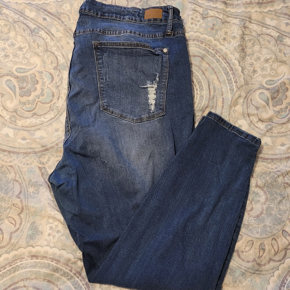 Judy Blues Skinny Jeans with lace